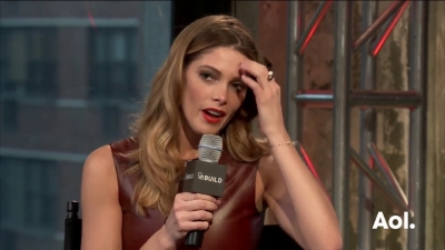 Ashley-Greene-dot_nl-6april2016AOLBuildSeries-Rouge1126.jpg