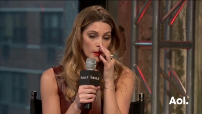 Ashley-Greene-dot_nl-6april2016AOLBuildSeries-Rouge1322.jpg