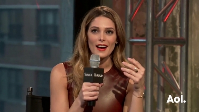 Ashley-Greene-dot_nl-6april2016AOLBuildSeries-Rouge1365.jpg