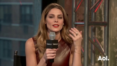 Ashley-Greene-dot_nl-6april2016AOLBuildSeries-Rouge1367.jpg