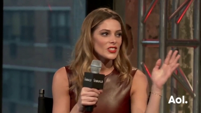 Ashley-Greene-dot_nl-6april2016AOLBuildSeries-Rouge1377.jpg