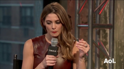 Ashley-Greene-dot_nl-6april2016AOLBuildSeries-Rouge1457.jpg