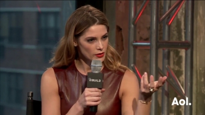 Ashley-Greene-dot_nl-6april2016AOLBuildSeries-Rouge1526.jpg