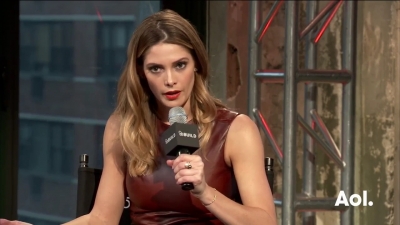 Ashley-Greene-dot_nl-6april2016AOLBuildSeries-Rouge1769.jpg