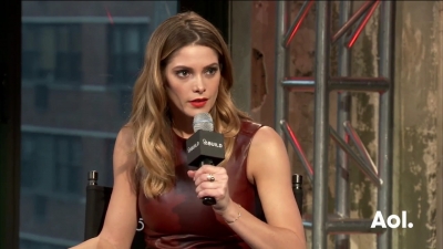 Ashley-Greene-dot_nl-6april2016AOLBuildSeries-Rouge1771.jpg