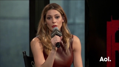 Ashley-Greene-dot_nl-6april2016AOLBuildSeries-Rouge1808.jpg