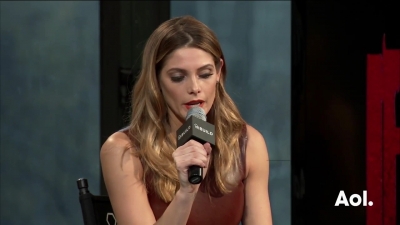 Ashley-Greene-dot_nl-6april2016AOLBuildSeries-Rouge1875.jpg