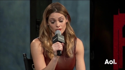 Ashley-Greene-dot_nl-6april2016AOLBuildSeries-Rouge1889.jpg