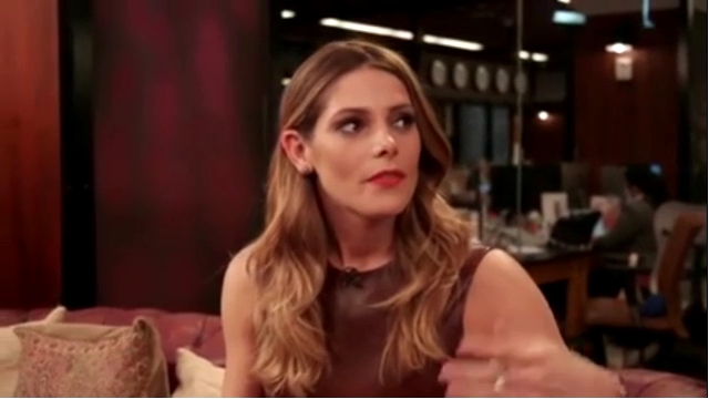 Ashley-Greene-dot_nl-6april2016HuffPostLive0349.jpg Ashley-Greene-dot_nl-6april2016HuffPostLive0349.jpg