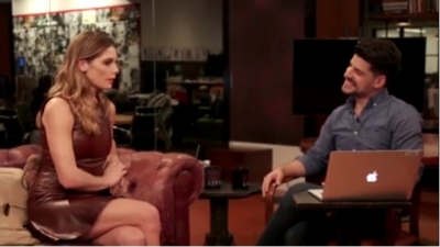 Ashley-Greene-dot_nl-6april2016HuffPostLive0696.jpg