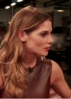 Ashley-Greene-dot_nl-6april2016HuffPostLive0561.jpg