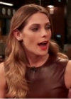 Ashley-Greene-dot_nl-6april2016HuffPostLive0759.jpg