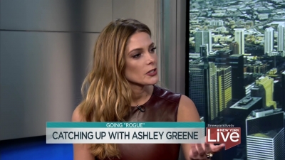 Ashley-Greene-dot_nl-6april2016HuffPostLive0148.jpg