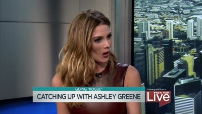 Ashley-Greene-dot_nl-6april2016HuffPostLive0169.jpg