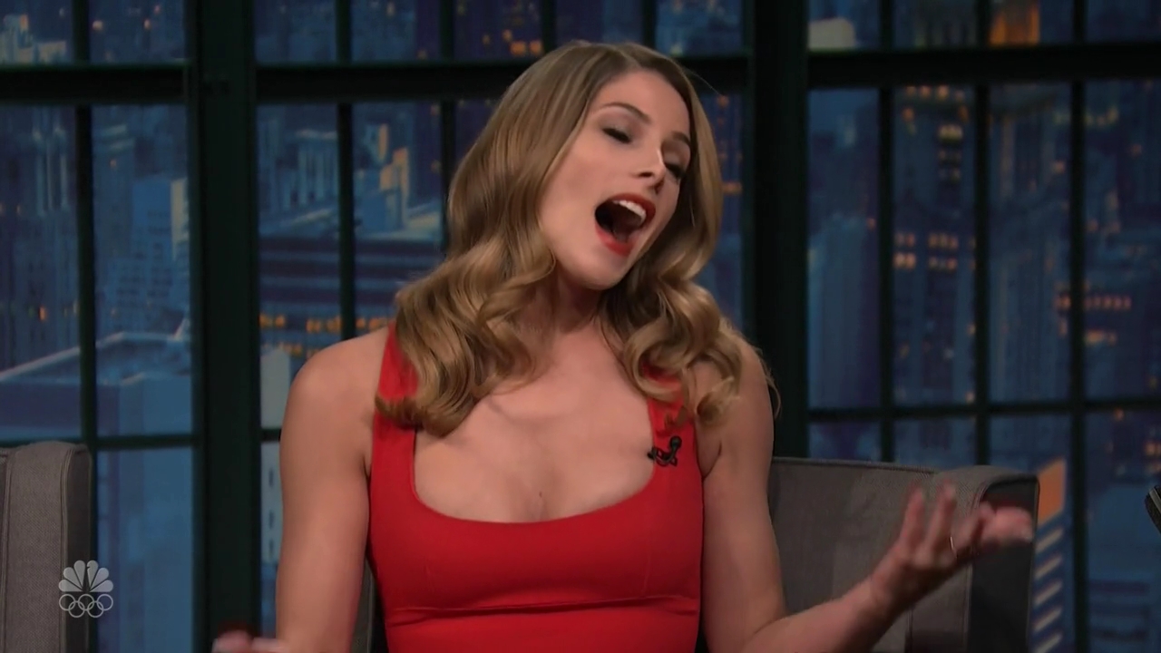 Ashley-Greene-dot_nl-6april2016LateNightwithSethMeyers0104.jpg