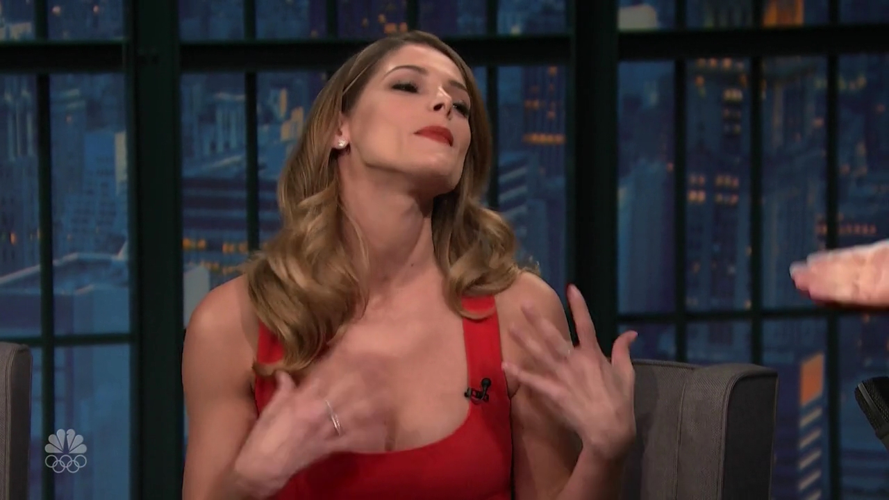 Ashley-Greene-dot_nl-6april2016LateNightwithSethMeyers0283.jpg Ashley-Greene-dot_nl-6april2016LateNightwithSethMeyers0283.jpg