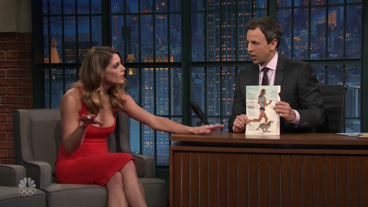 Ashley-Greene-dot_nl-6april2016LateNightwithSethMeyers0378.jpg