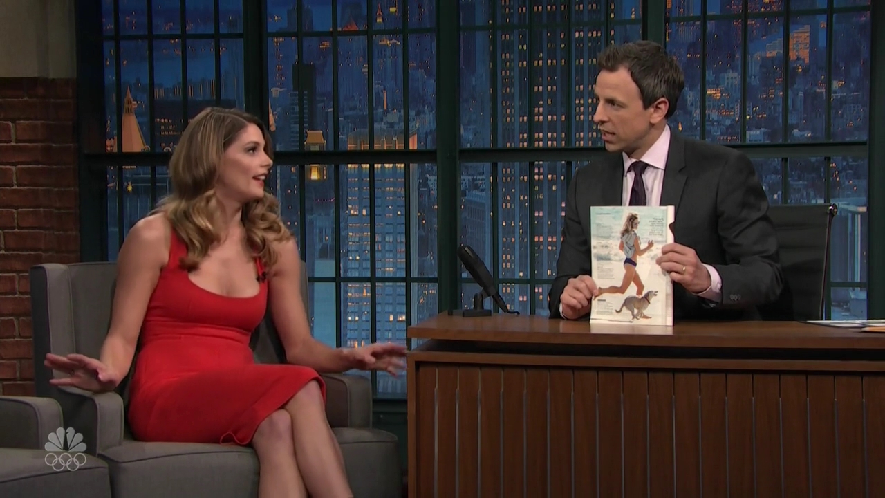 Ashley-Greene-dot_nl-6april2016LateNightwithSethMeyers0392.jpg