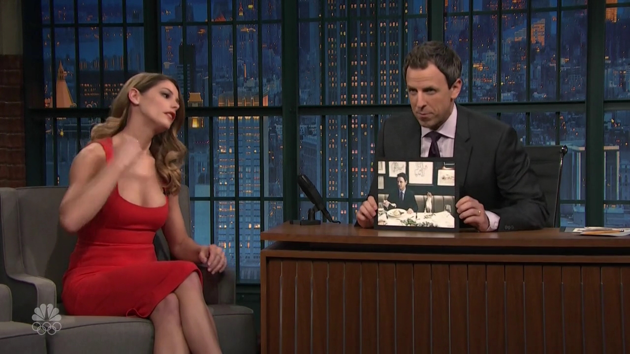 Ashley-Greene-dot_nl-6april2016LateNightwithSethMeyers0418.jpg