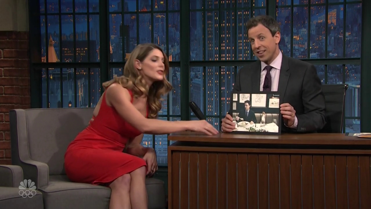 Ashley-Greene-dot_nl-6april2016LateNightwithSethMeyers0459.jpg
