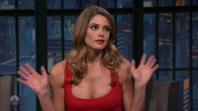 Ashley-Greene-dot_nl-6april2016LateNightwithSethMeyers0156.jpg