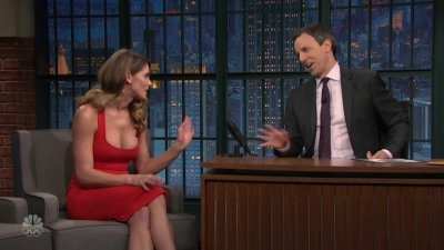 Ashley-Greene-dot_nl-6april2016LateNightwithSethMeyers0479.jpg