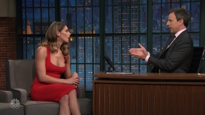 Ashley-Greene-dot_nl-6april2016LateNightwithSethMeyers0485.jpg