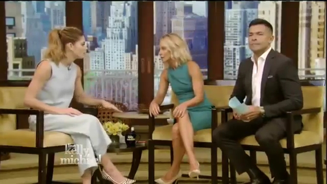 Ashley-Greene-dot_nl-7april2016LiveWithKellyAndMichael0163.jpg Ashley-Greene-dot_nl-7april2016LiveWithKellyAndMichael0163.jpg