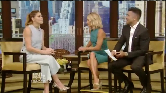 Ashley-Greene-dot_nl-7april2016LiveWithKellyAndMichael0238.jpg Ashley-Greene-dot_nl-7april2016LiveWithKellyAndMichael0238.jpg