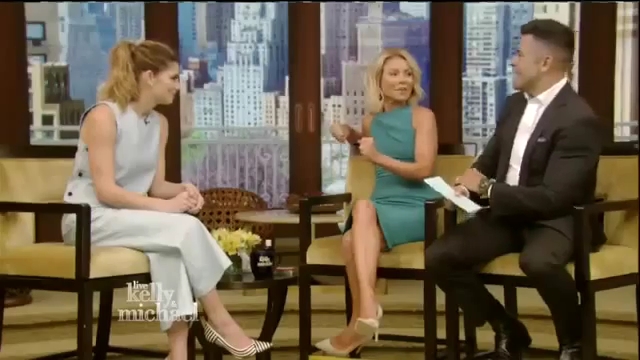 Ashley-Greene-dot_nl-7april2016LiveWithKellyAndMichael0264.jpg Ashley-Greene-dot_nl-7april2016LiveWithKellyAndMichael0264.jpg