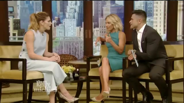 Ashley-Greene-dot_nl-7april2016LiveWithKellyAndMichael0266.jpg Ashley-Greene-dot_nl-7april2016LiveWithKellyAndMichael0266.jpg