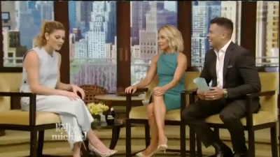 Ashley-Greene-dot_nl-7april2016LiveWithKellyAndMichael0166.jpg