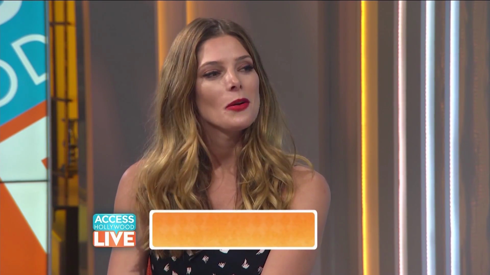 Ashkey-Greene-dot-nl_2017AccesHollywood0044.jpg