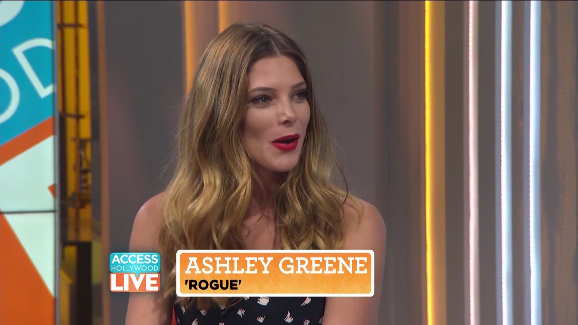 Ashkey-Greene-dot-nl_2017AccesHollywood0047.jpg