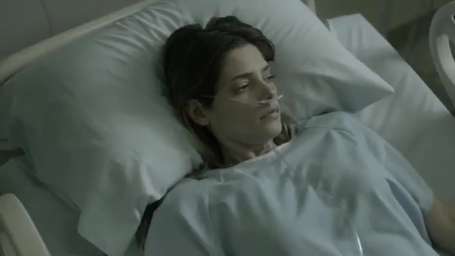 Ashley-Greene-dot-nl_2017EntertainmentTonightFacebookLiveInterview0089.jpg