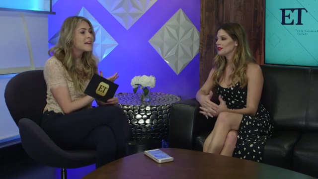 Ashley-Greene-dot-nl_2017EntertainmentTonightFacebookLiveInterview0150.jpg
