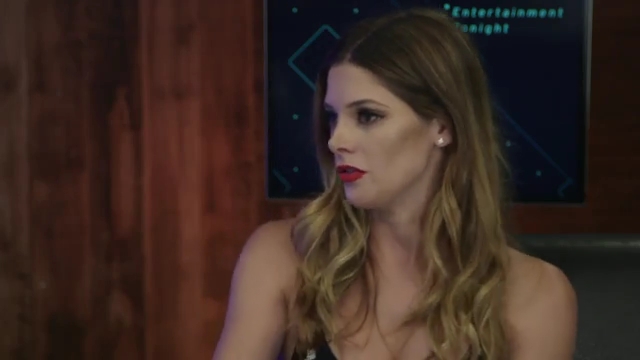 Ashley-Greene-dot-nl_2017EntertainmentTonightFacebookLiveInterview0182.jpg