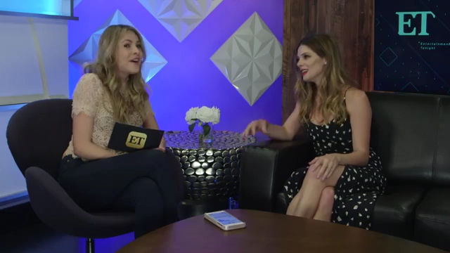 Ashley-Greene-dot-nl_2017EntertainmentTonightFacebookLiveInterview0213.jpg