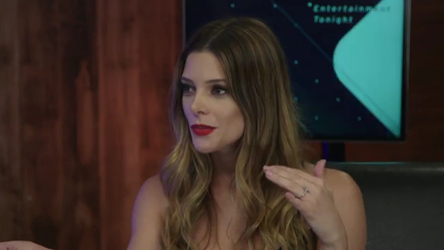 Ashley-Greene-dot-nl_2017EntertainmentTonightFacebookLiveInterview0683.jpg