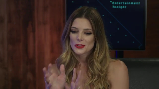 Ashley-Greene-dot-nl_2017EntertainmentTonightFacebookLiveInterview0696.jpg
