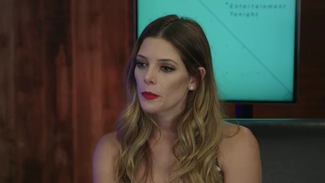 Ashley-Greene-dot-nl_2017EntertainmentTonightFacebookLiveInterview0707.jpg