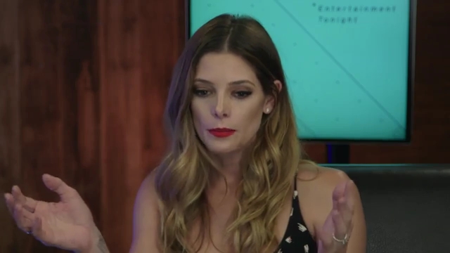 Ashley-Greene-dot-nl_2017EntertainmentTonightFacebookLiveInterview0718.jpg