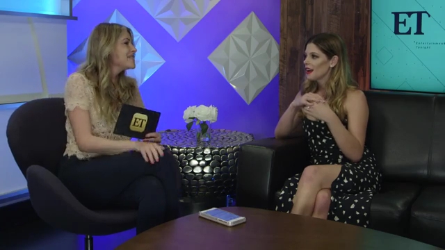 Ashley-Greene-dot-nl_2017EntertainmentTonightFacebookLiveInterview0800.jpg Ashley-Greene-dot-nl_2017EntertainmentTonightFacebookLiveInterview0800.jpg
