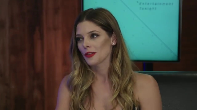 Ashley-Greene-dot-nl_2017EntertainmentTonightFacebookLiveInterview0856.jpg