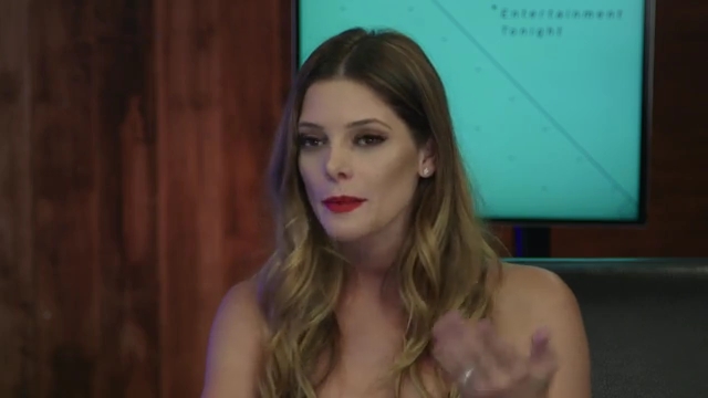 Ashley-Greene-dot-nl_2017EntertainmentTonightFacebookLiveInterview0965.jpg
