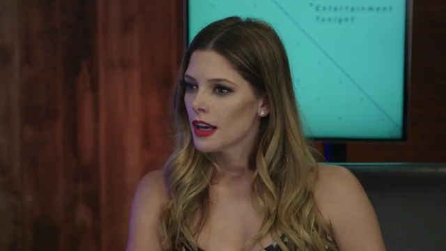 Ashley-Greene-dot-nl_2017EntertainmentTonightFacebookLiveInterview1074.jpg