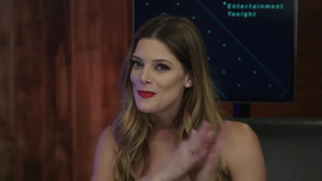 Ashley-Greene-dot-nl_2017EntertainmentTonightFacebookLiveInterview1131.jpg