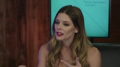 Ashley-Greene-dot-nl_2017EntertainmentTonightFacebookLiveInterview0289.jpg