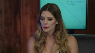 Ashley-Greene-dot-nl_2017EntertainmentTonightFacebookLiveInterview0545.jpg