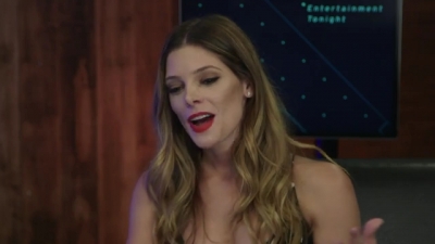 Ashley-Greene-dot-nl_2017EntertainmentTonightFacebookLiveInterview0618.jpg